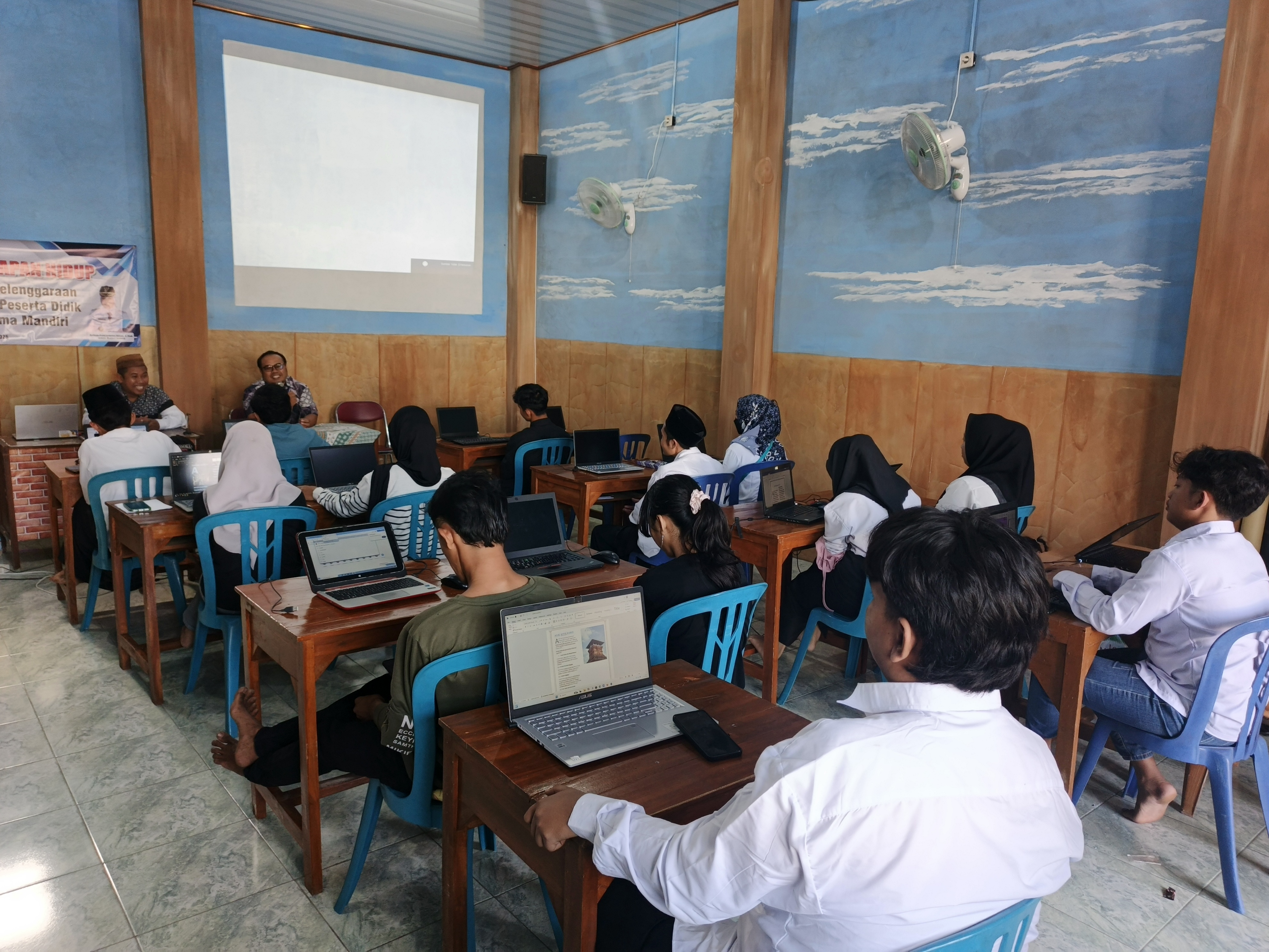 Galeri Kegiatan Kecakapan Hidup – Pelatihan Microsoft Office